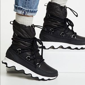 sorel kinetic lace up booties